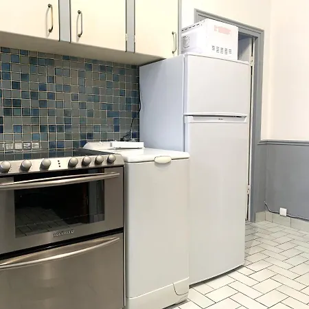 Proche Basilique Saint Remi Apartment